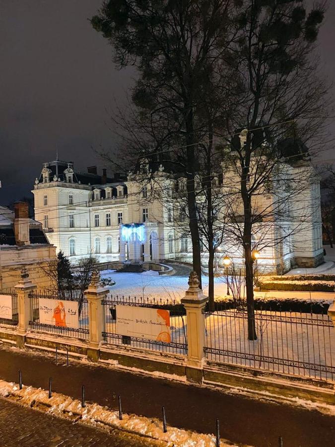 Grand De Luxe Residence Lviv Dış mekan fotoğraf